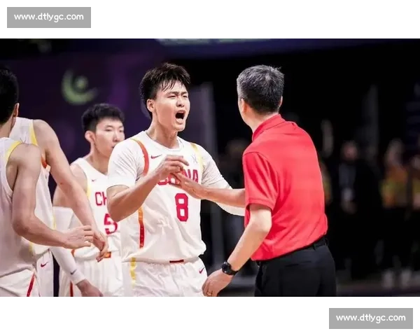 2017年中国男篮对阵澳大利亚直播全程回顾与精彩瞬间解析