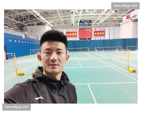 巅峰对决谌龙与乔纳坦赛场智慧力量全面较量羽坛经典之战技术心理终极博弈