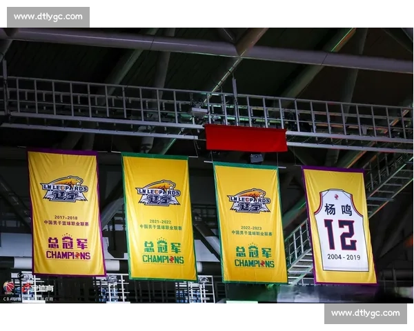 决赛之夜中国男篮对阵约旦全力出击冲击冠军荣耀关键一战见证巅峰对决