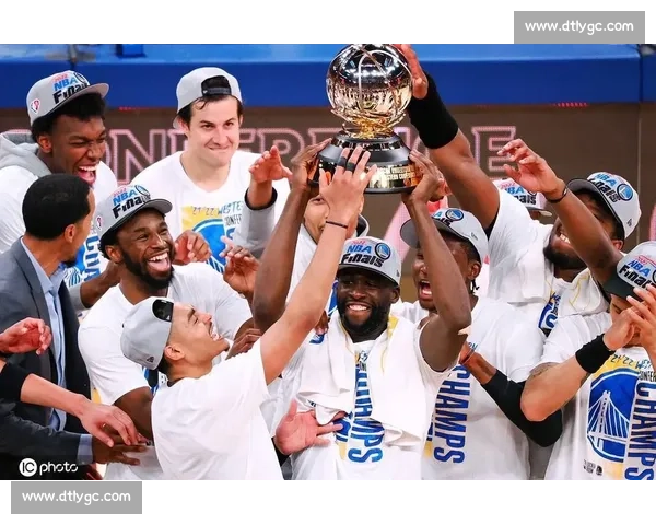 勇士与爵士巅峰对决攻防博弈引爆西部格局新走向季后赛前景之战全场看点解析