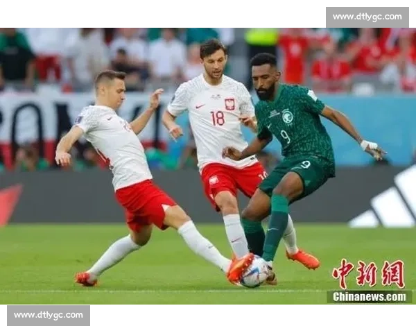 日本对阵波兰关键一战解析世界杯走势与战术博弈前景球员表现预判